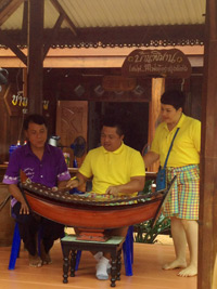 คู่Loveตะลอนทัวส์
